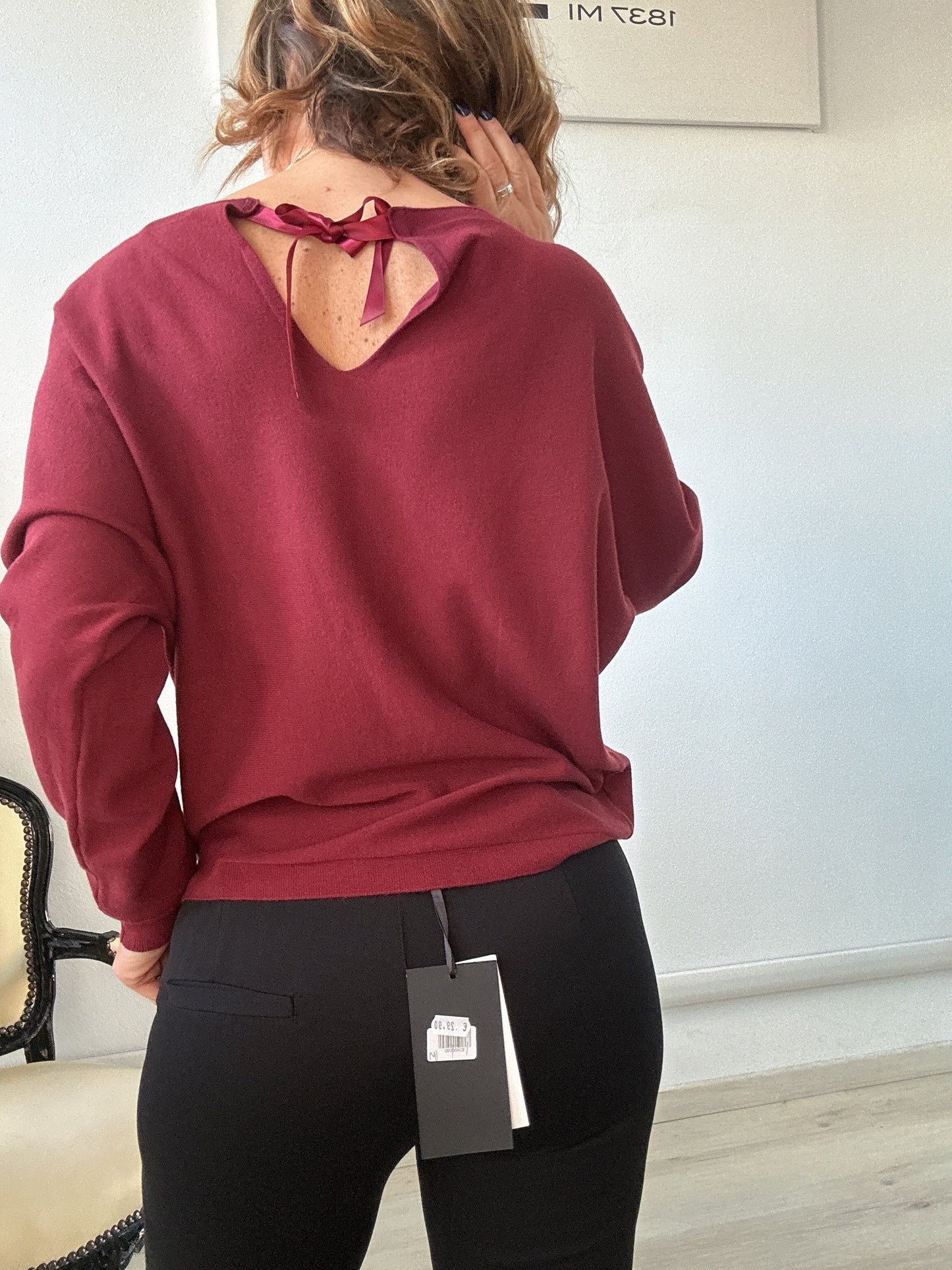 Maglia con fiocchetto