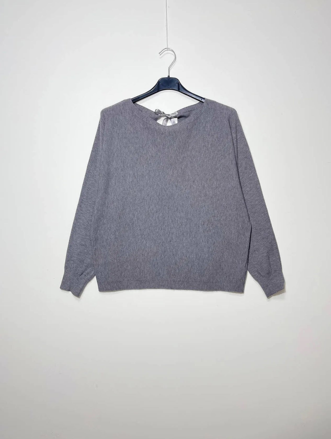Maglia con fiocchetto