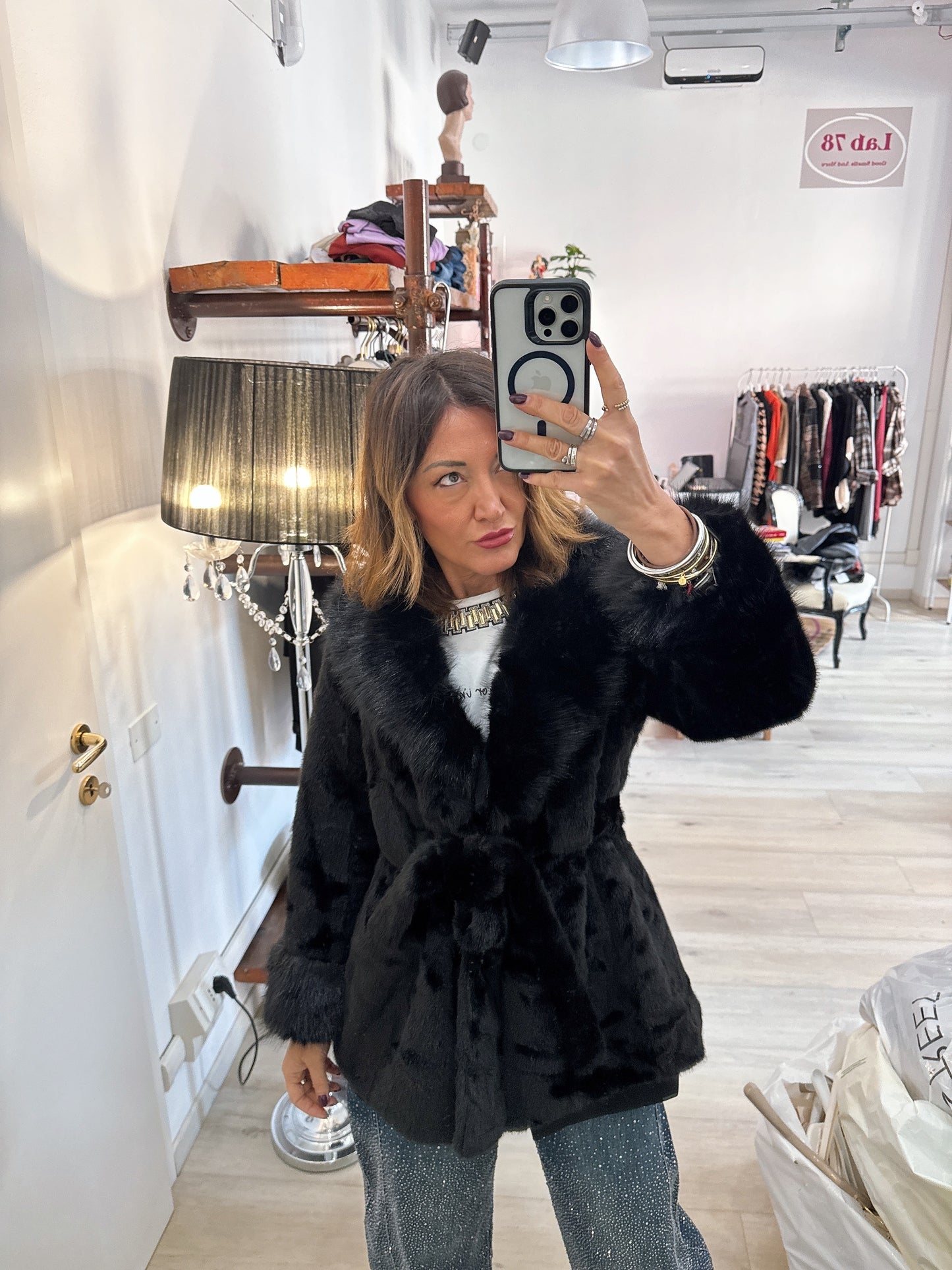 Pelliccia con cintura