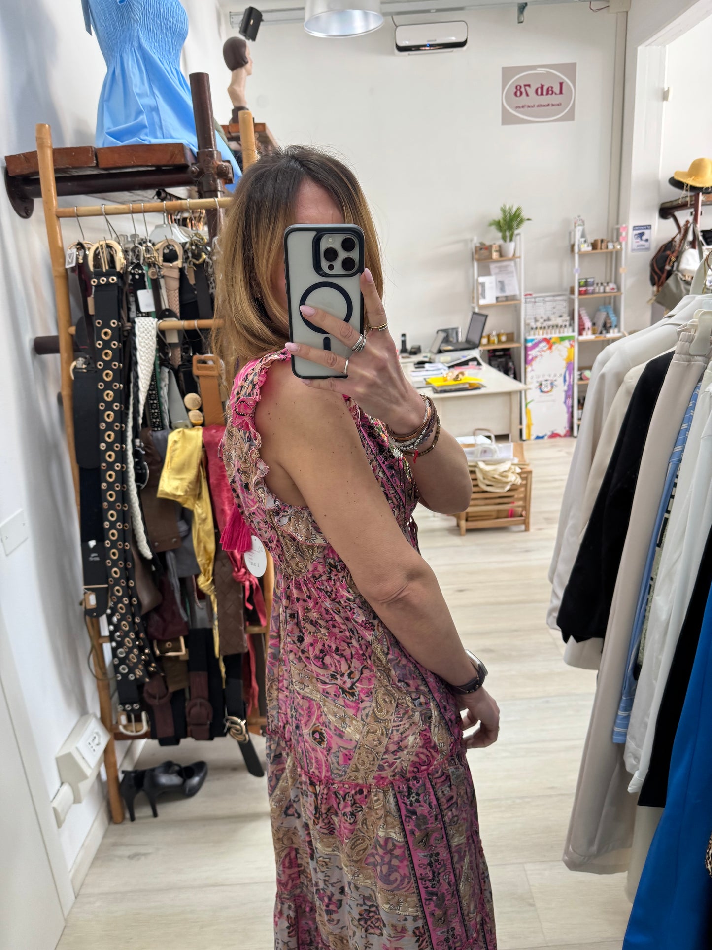 Abito boho con nappine