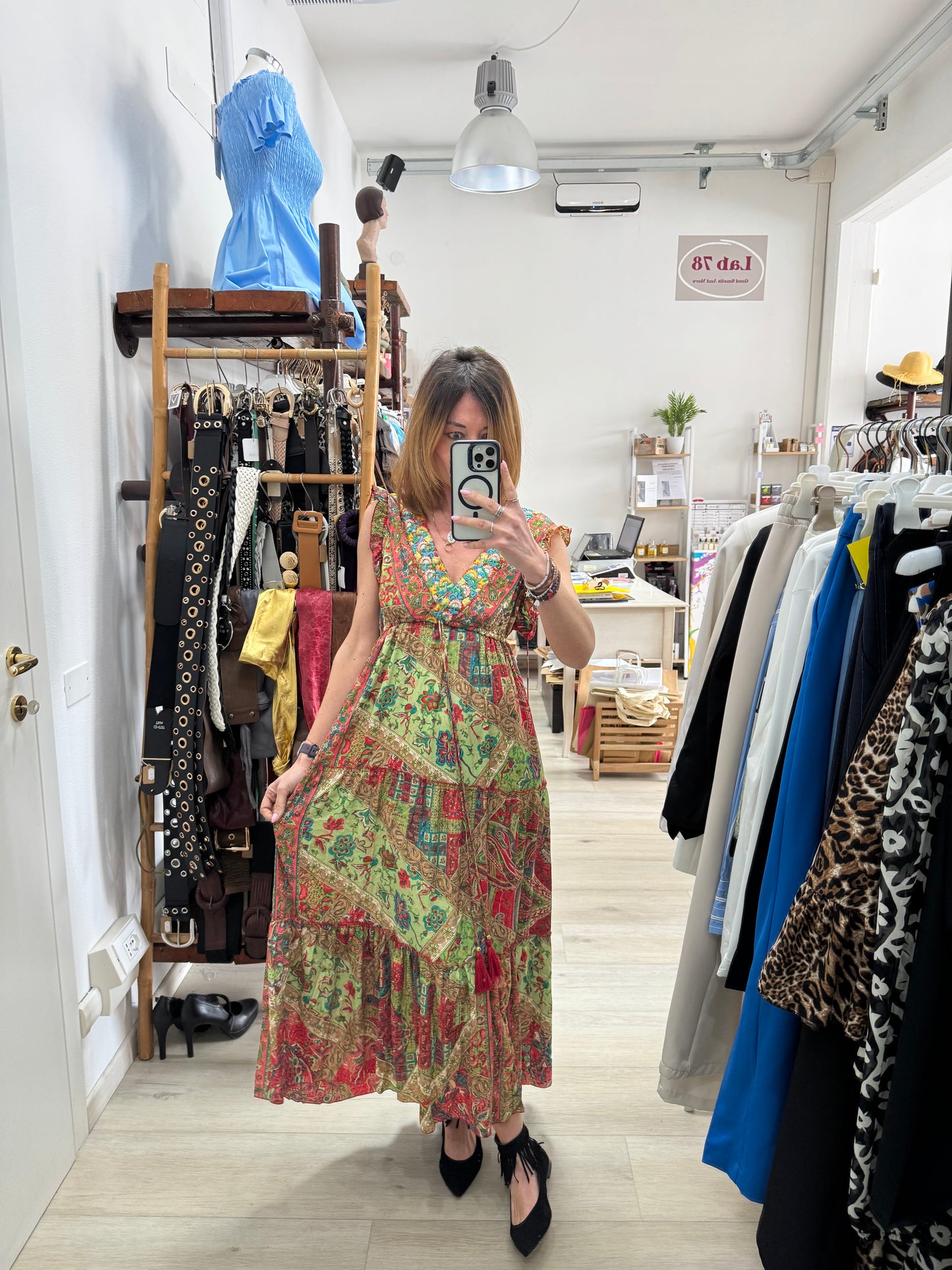 Abito boho con nappine