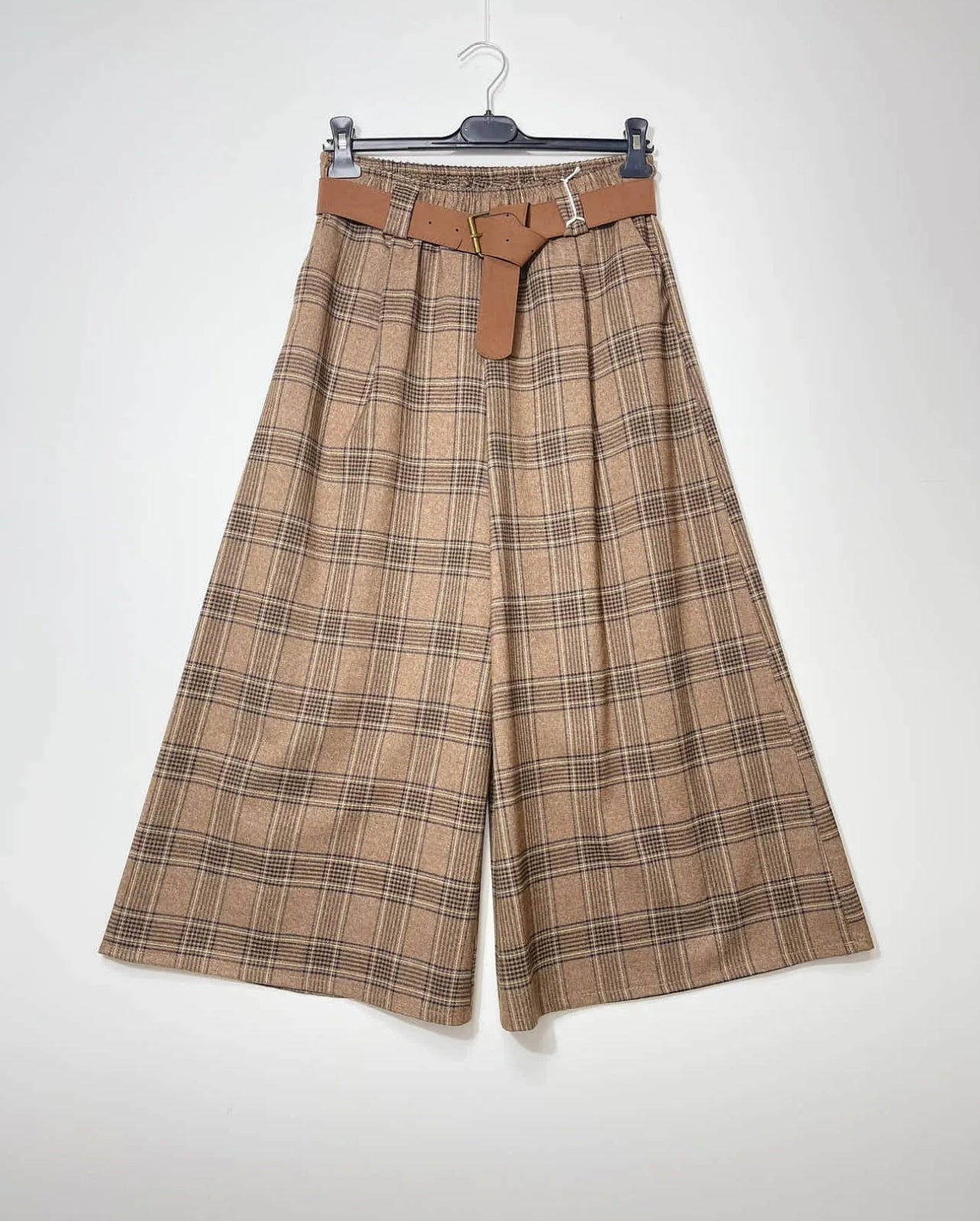 Pantalone check
