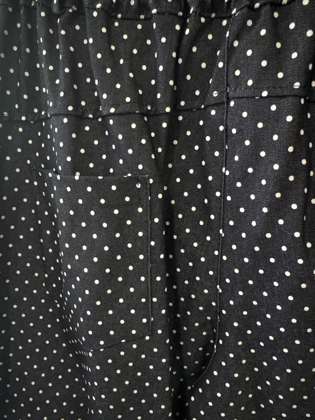 Pantalone a pois