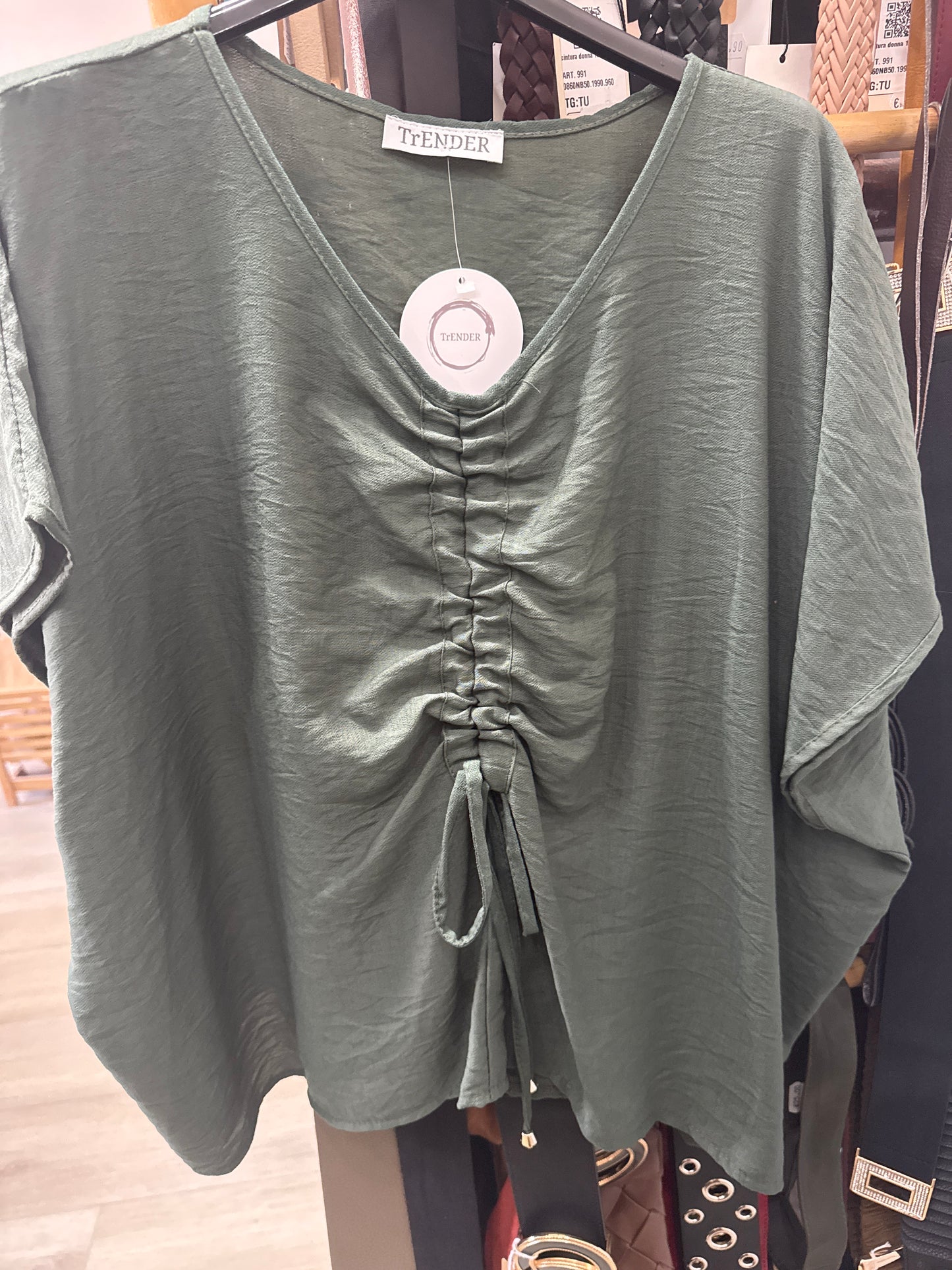 Blusa con arriccio