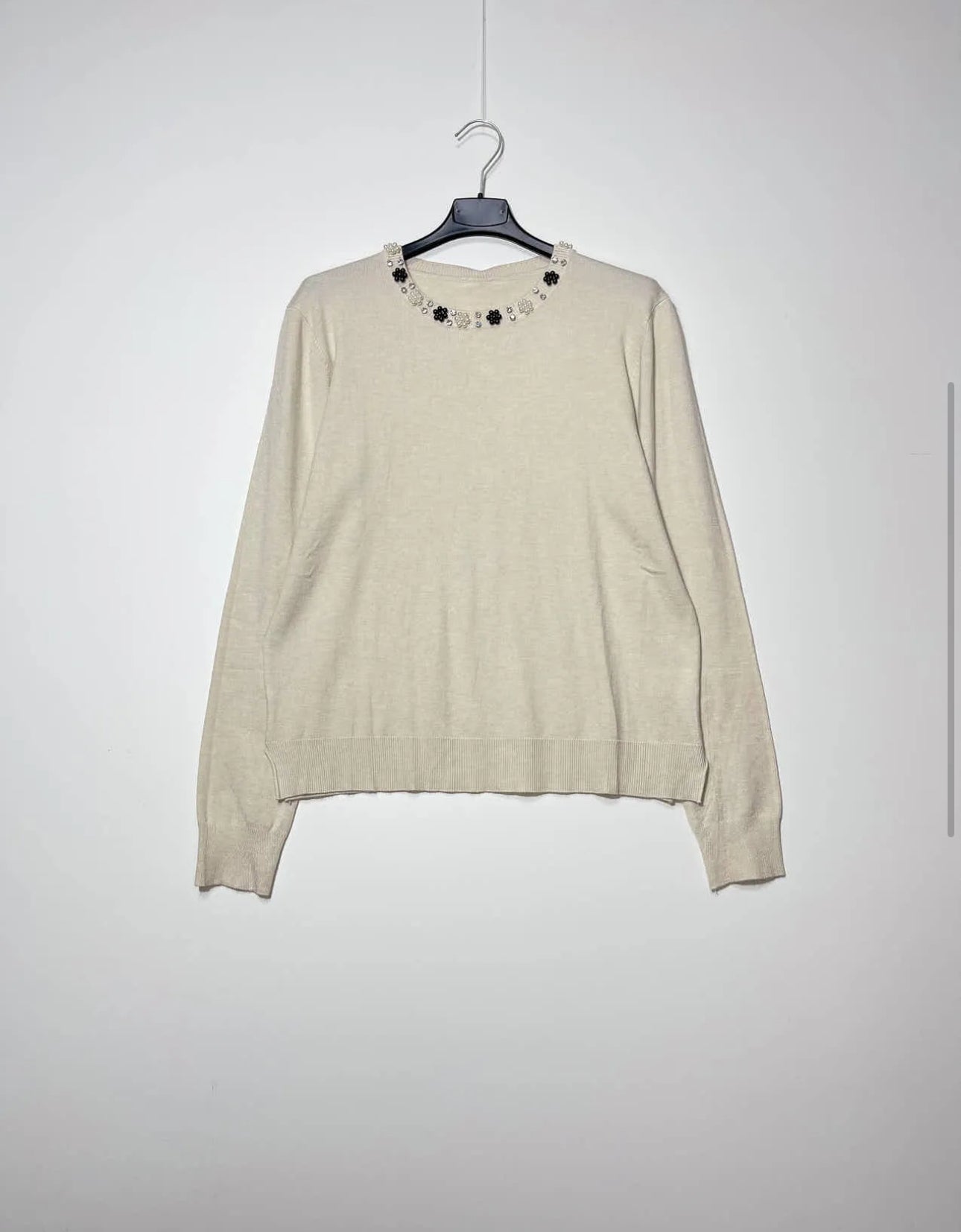 Maglia con perline