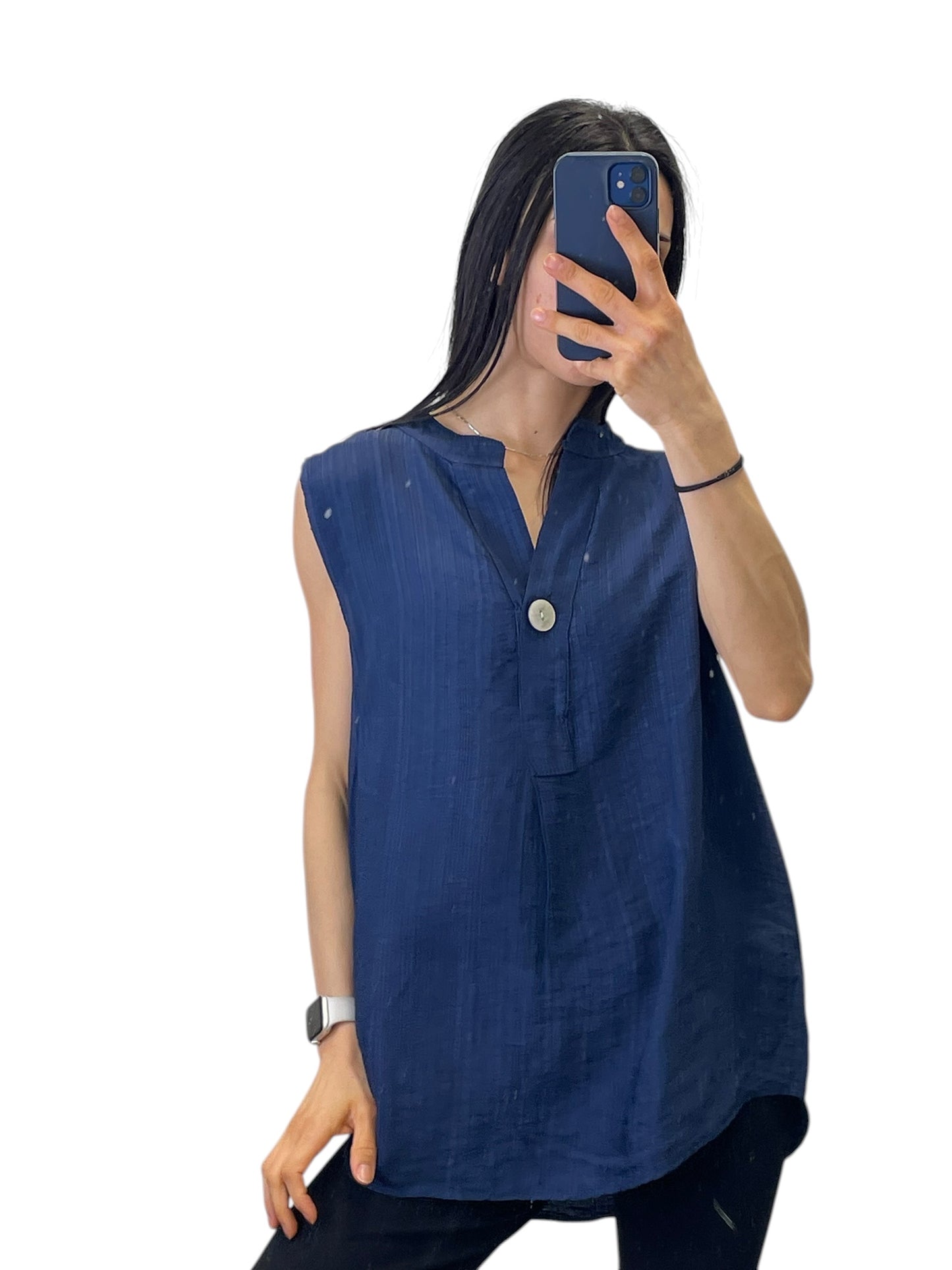 Blusa con bottone
