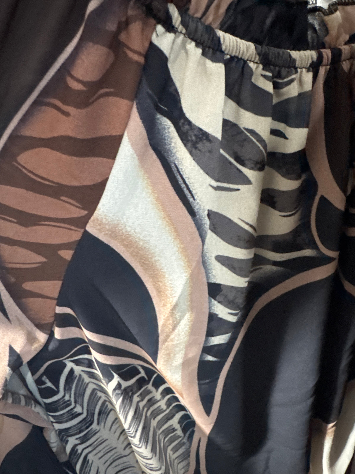 Blusa con elastico fantasia