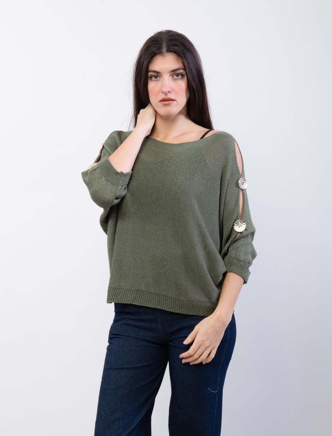 Maglia con spacchi sulle braccia