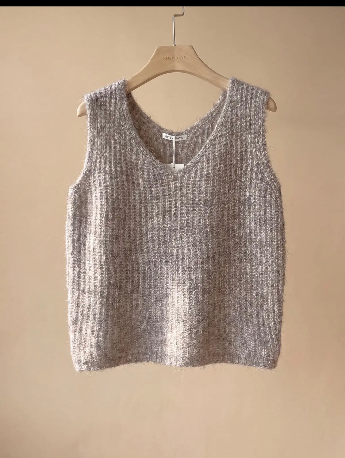 Gilet smanicato in maglia