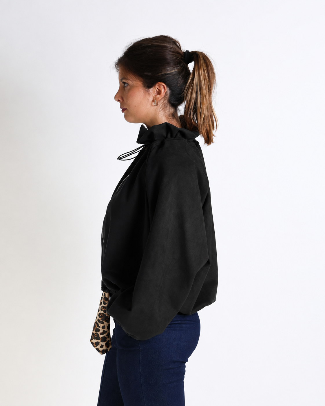 Bomber scamosciato con arriccio