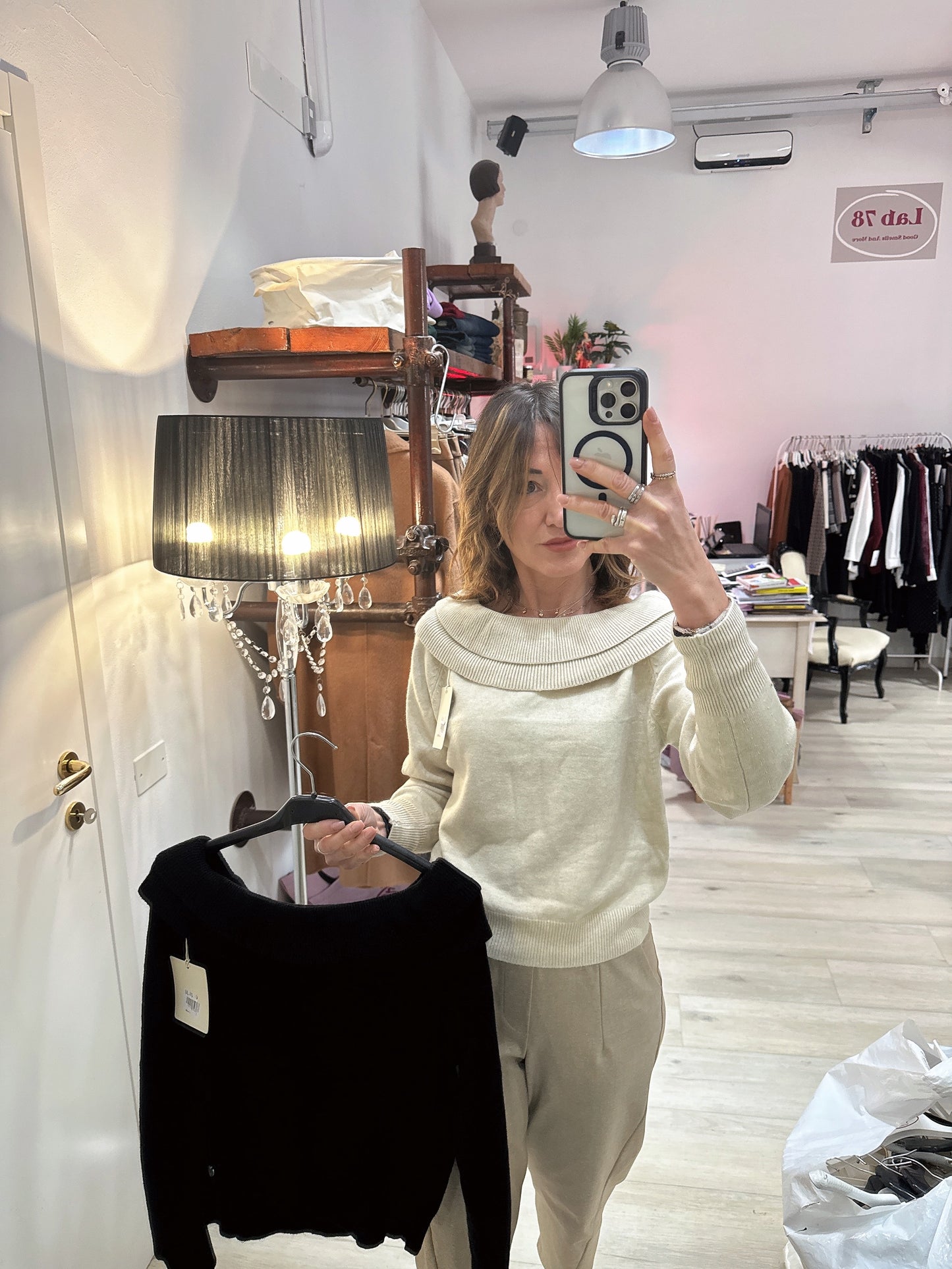 Maglia scollo shiffer