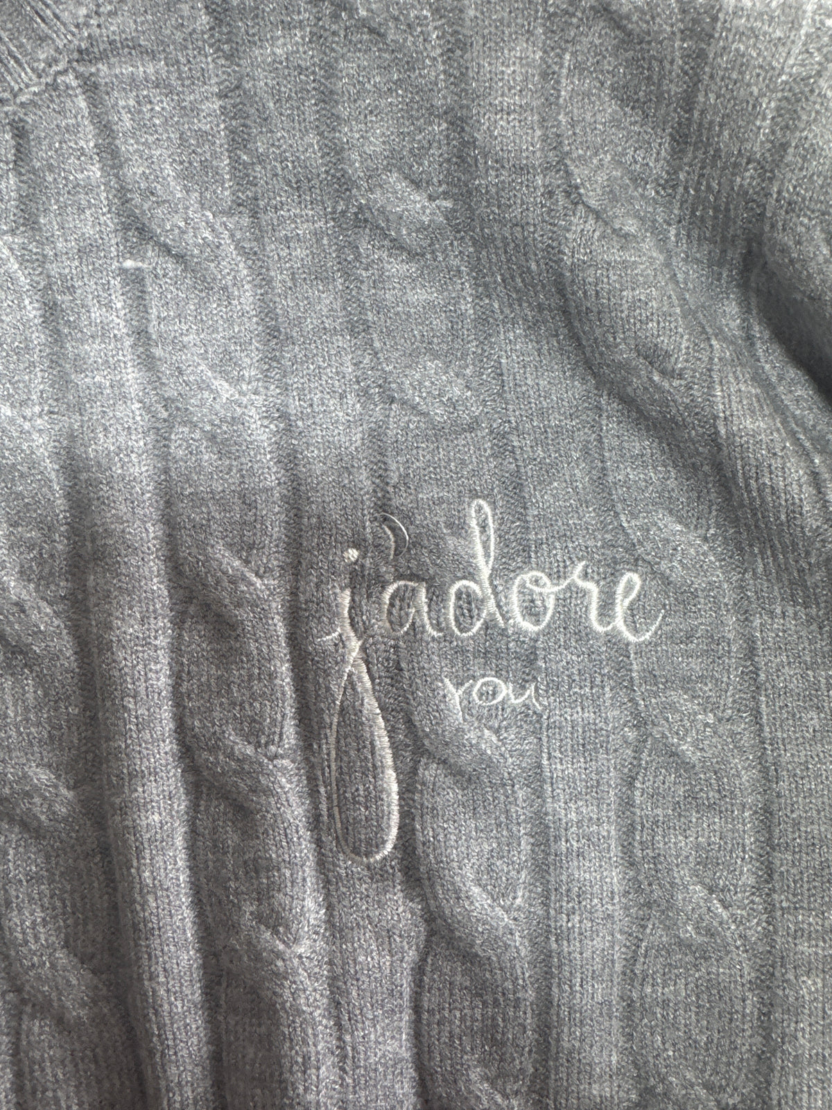 Maglia con trecce J’adore you