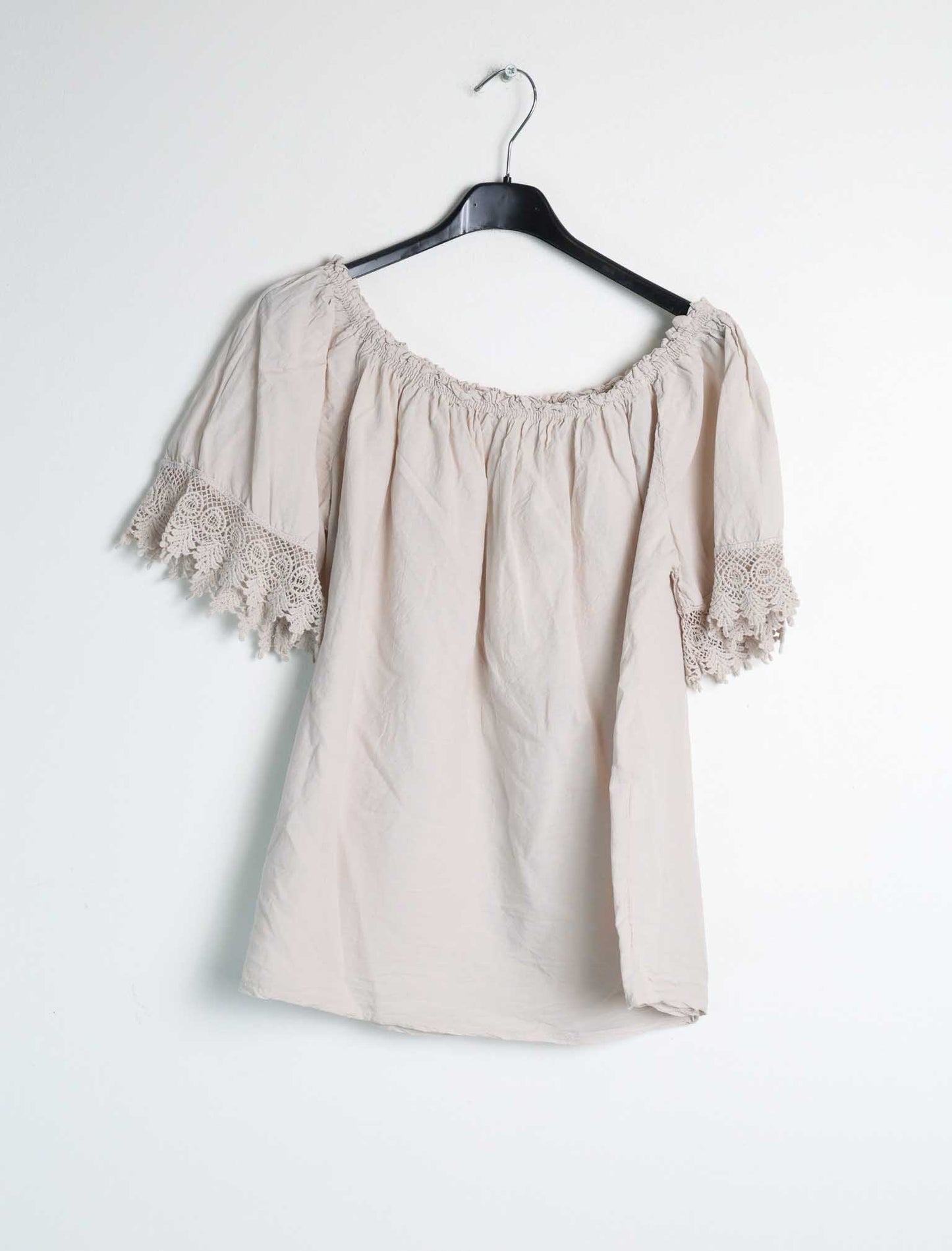 Blusa con macramè