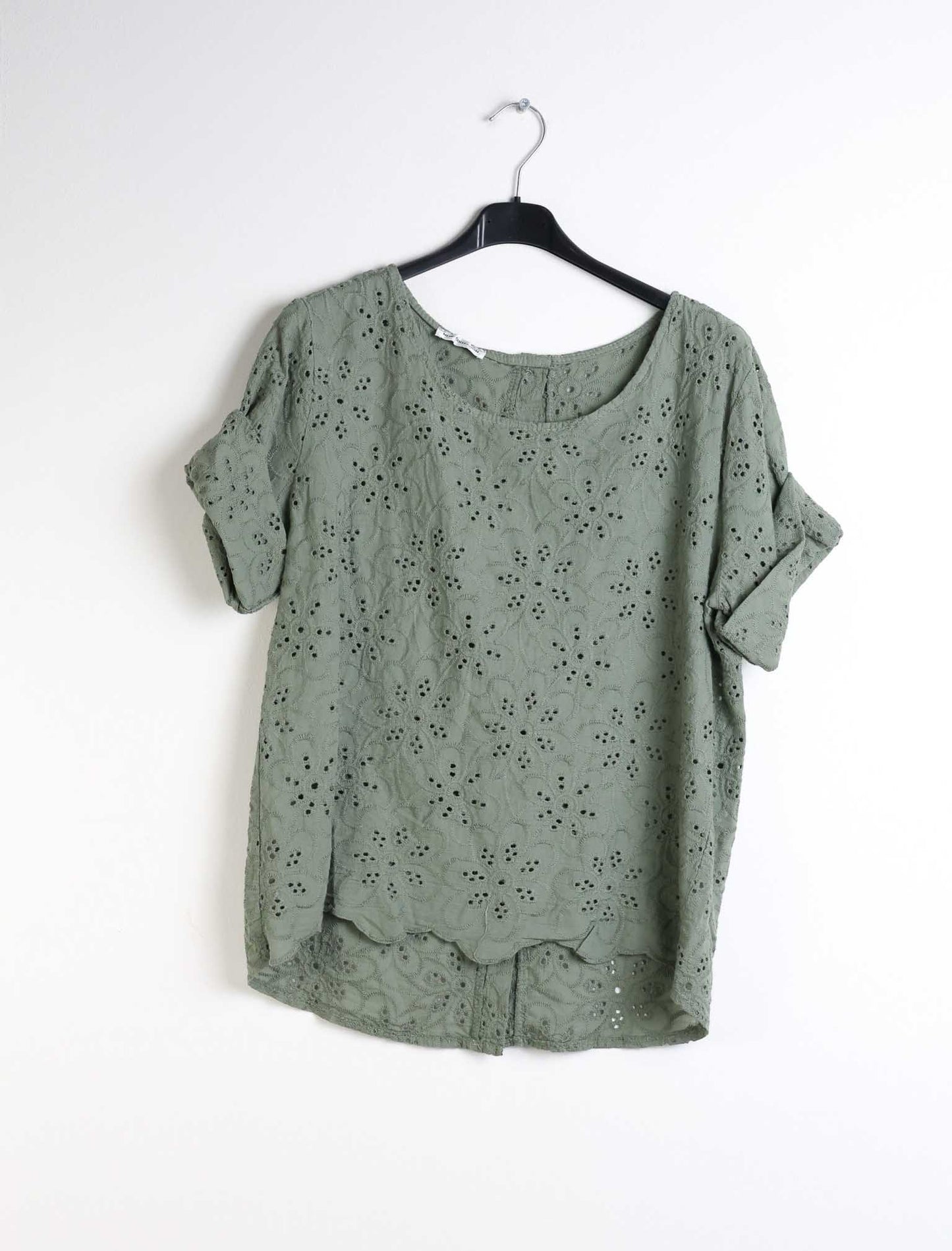 Blusa in sangallo