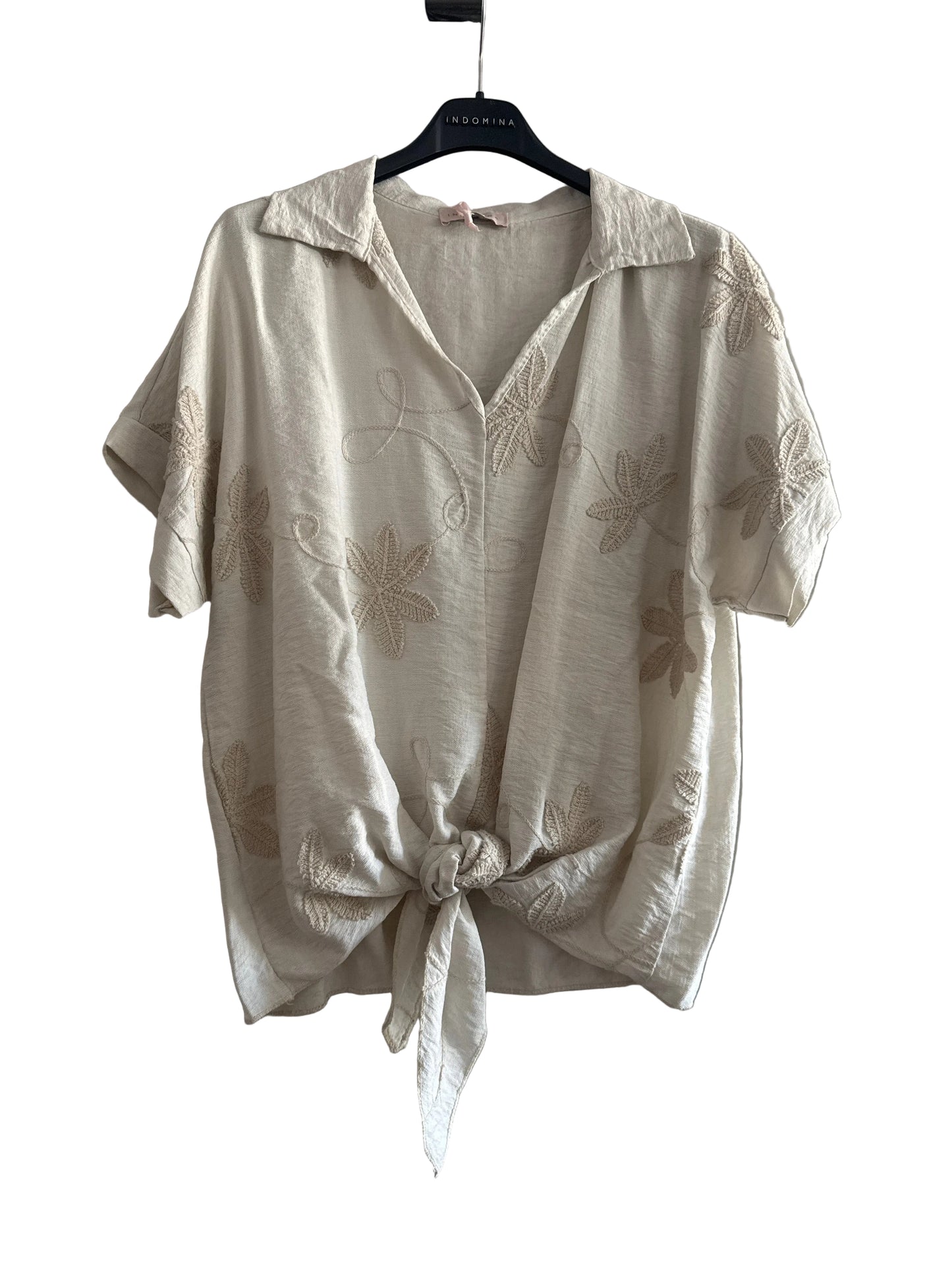 Blusa con nodo