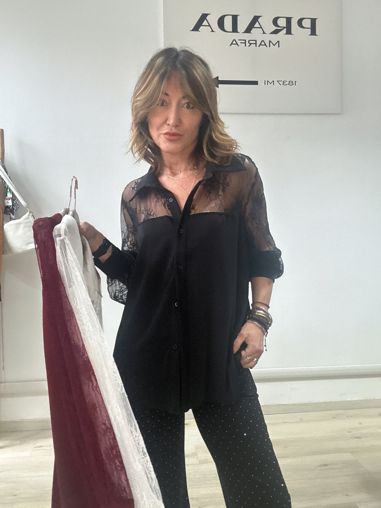 Camicia over con pizzo