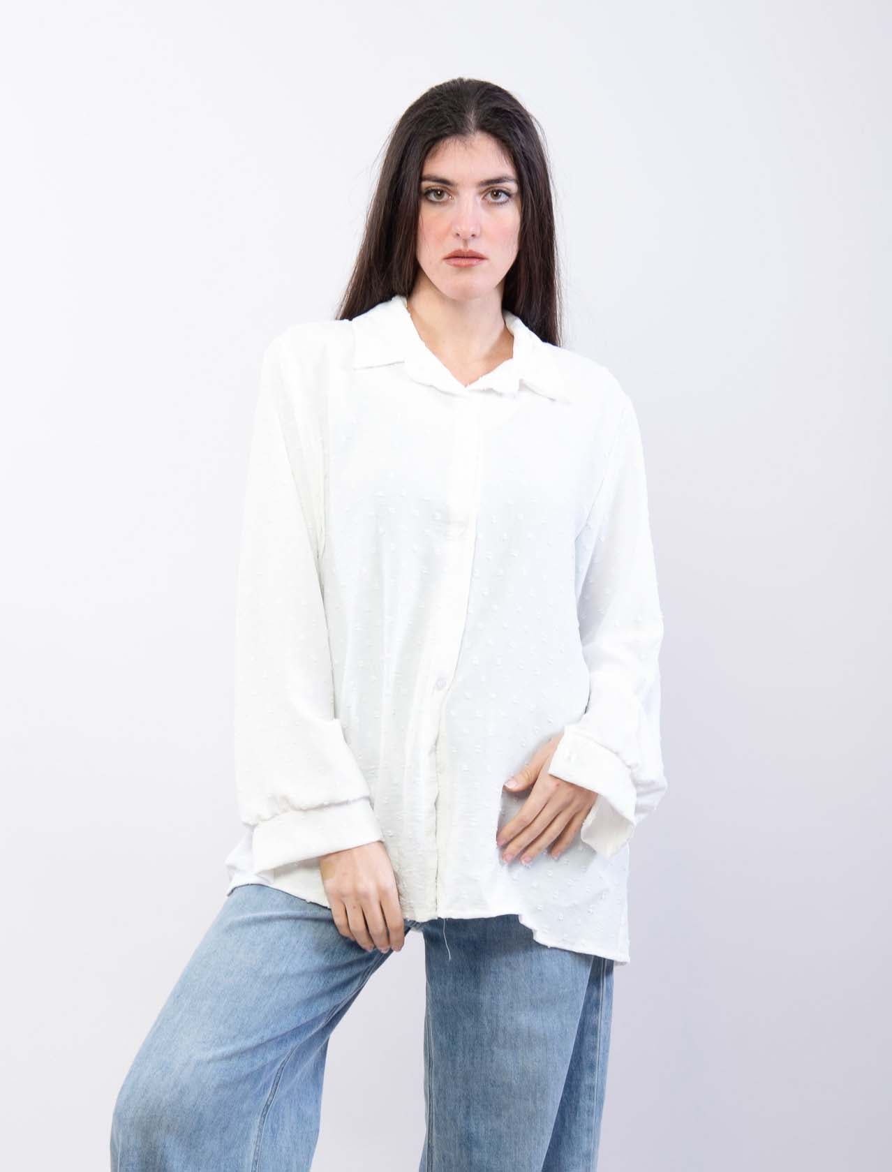 Camicia in chiffon a pois