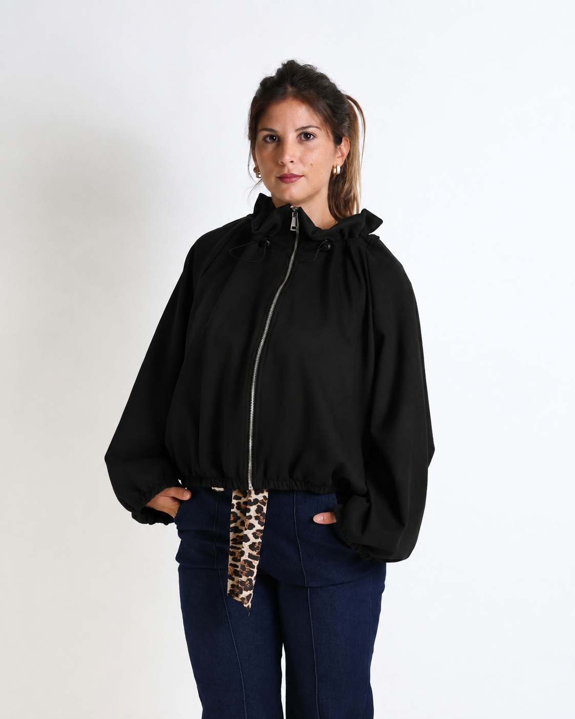 Bomber scamosciato con arriccio