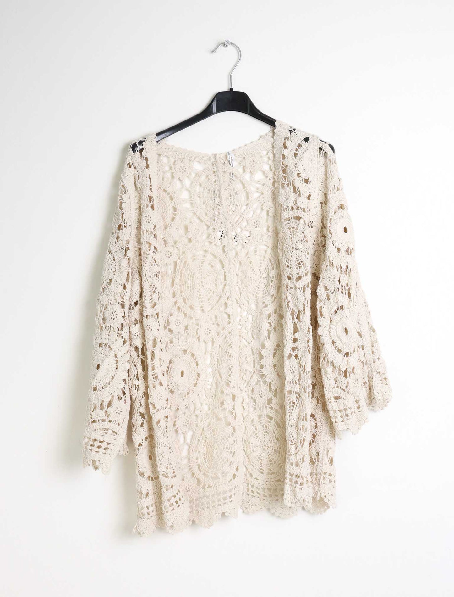 Cardigan in macramè