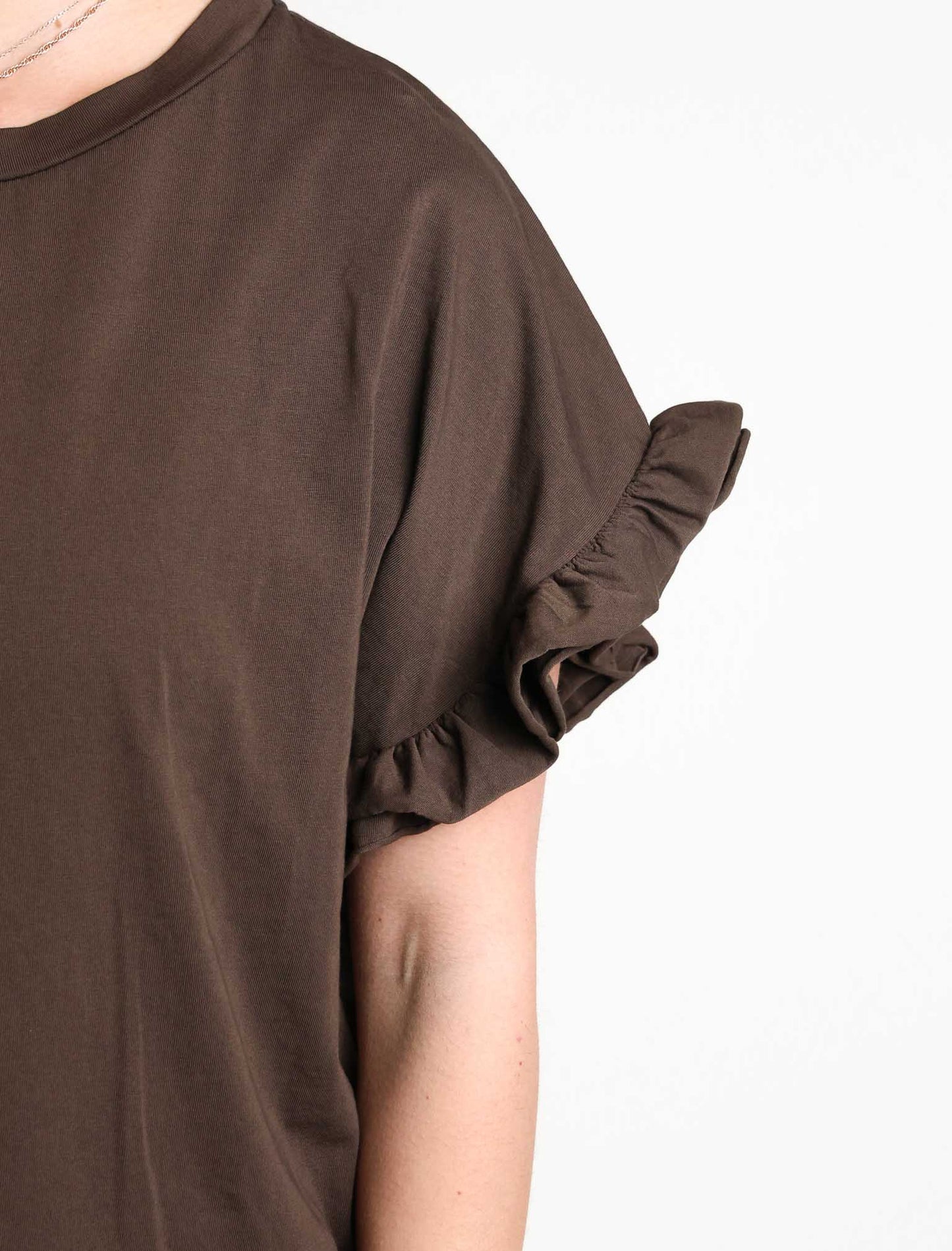 T shirt con balze maniche