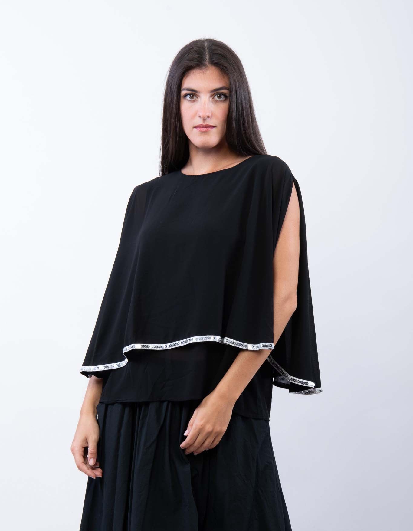 Blusa elegante con pailettes
