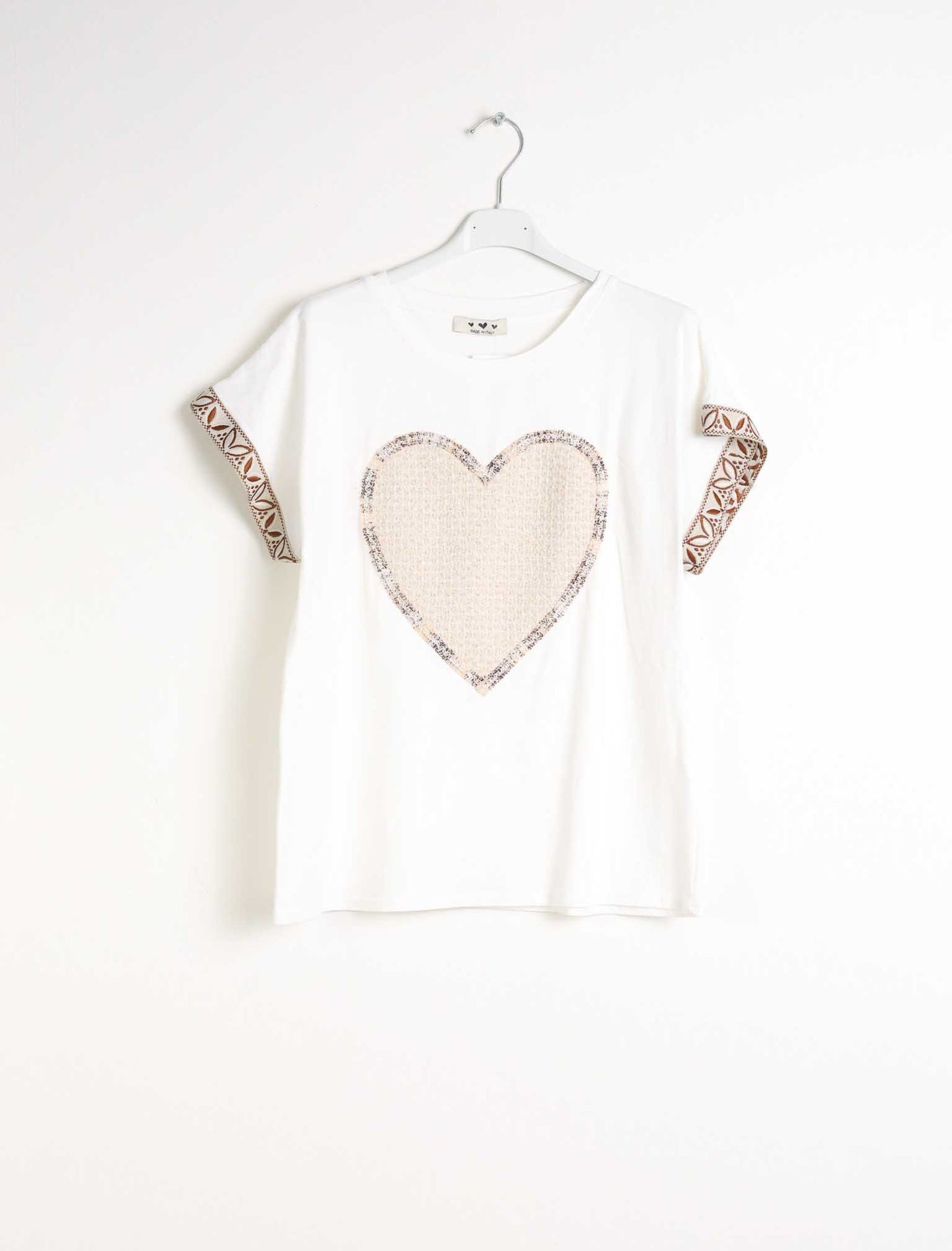 T shirt cuore ricamato