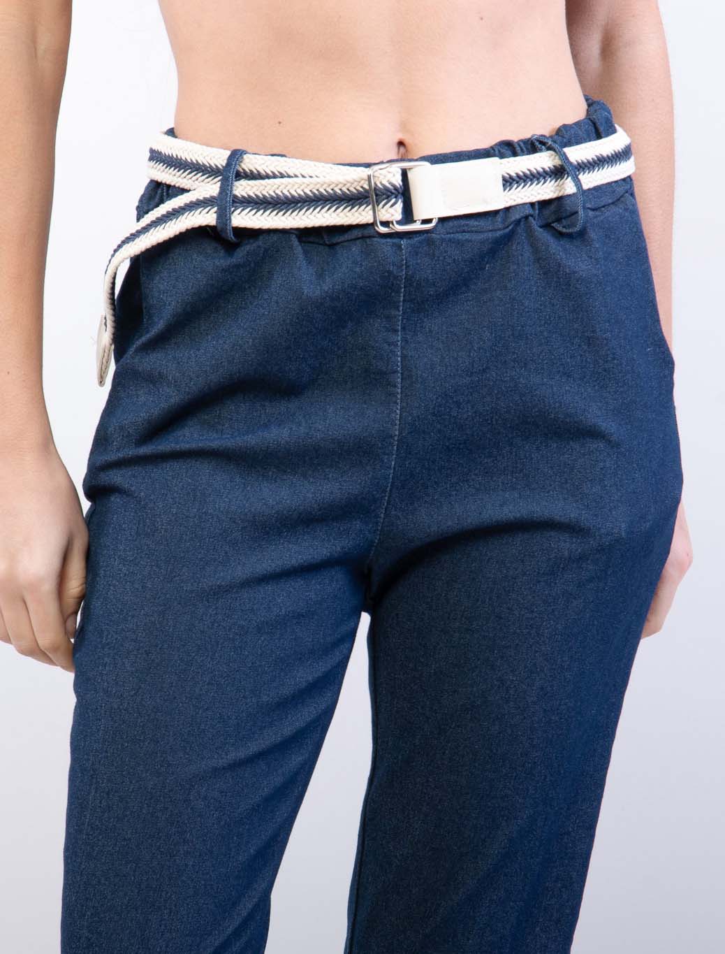 Jeans in chambray
