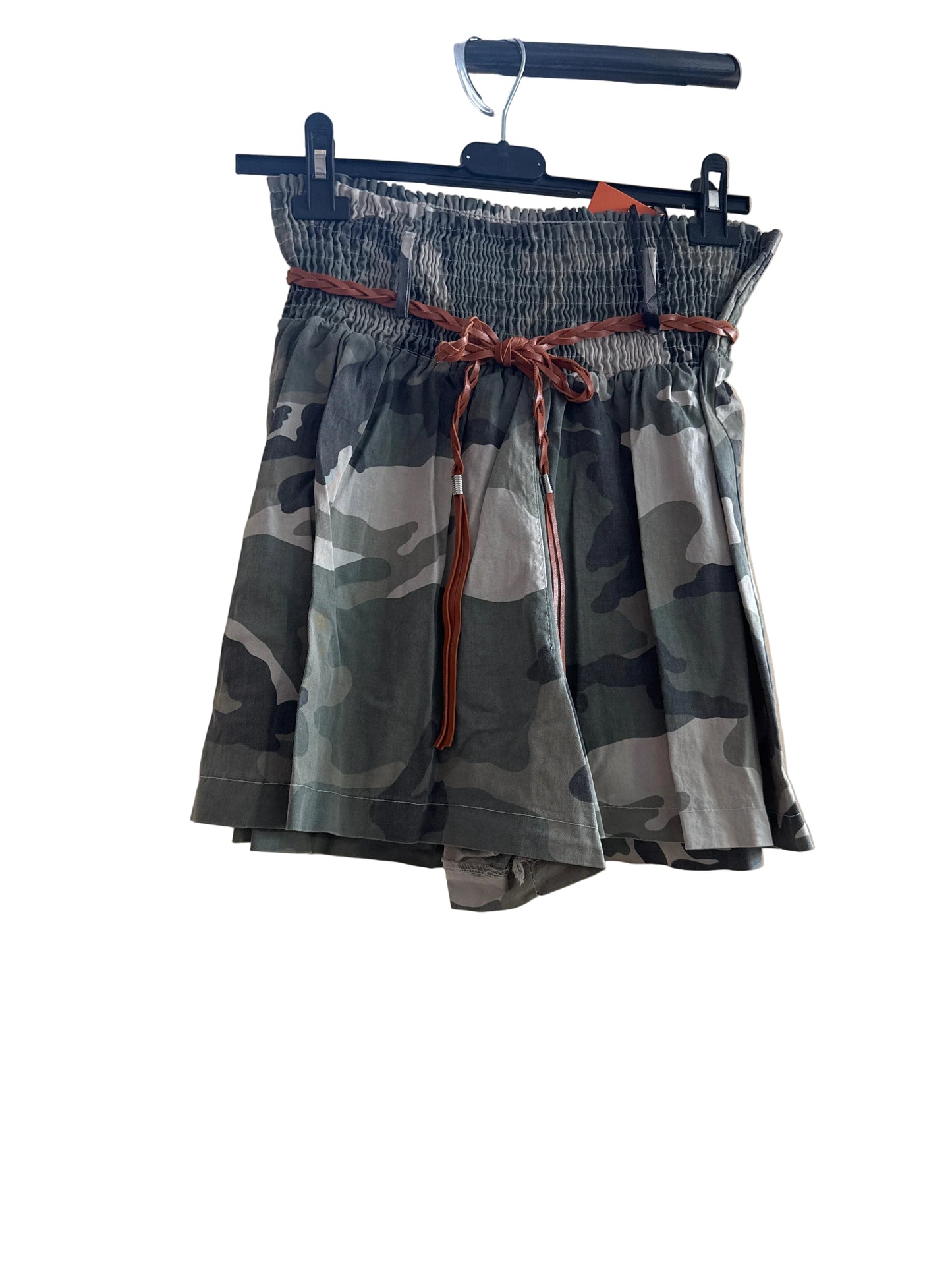 Short mimetico