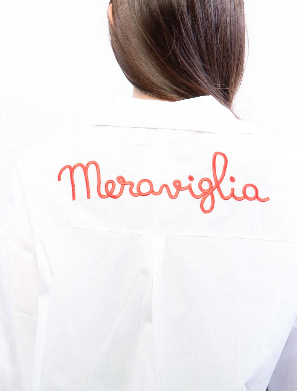Camicia con ricamo