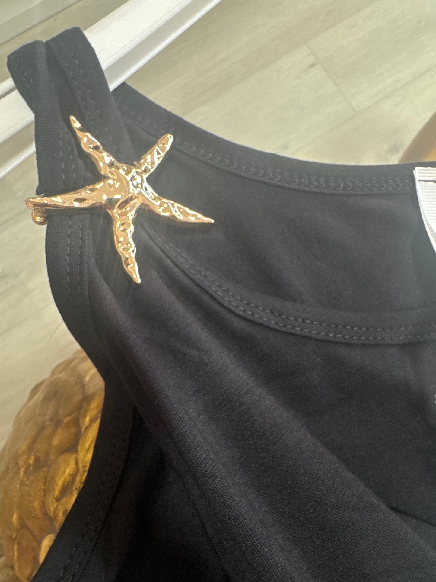 T shirt con oblò