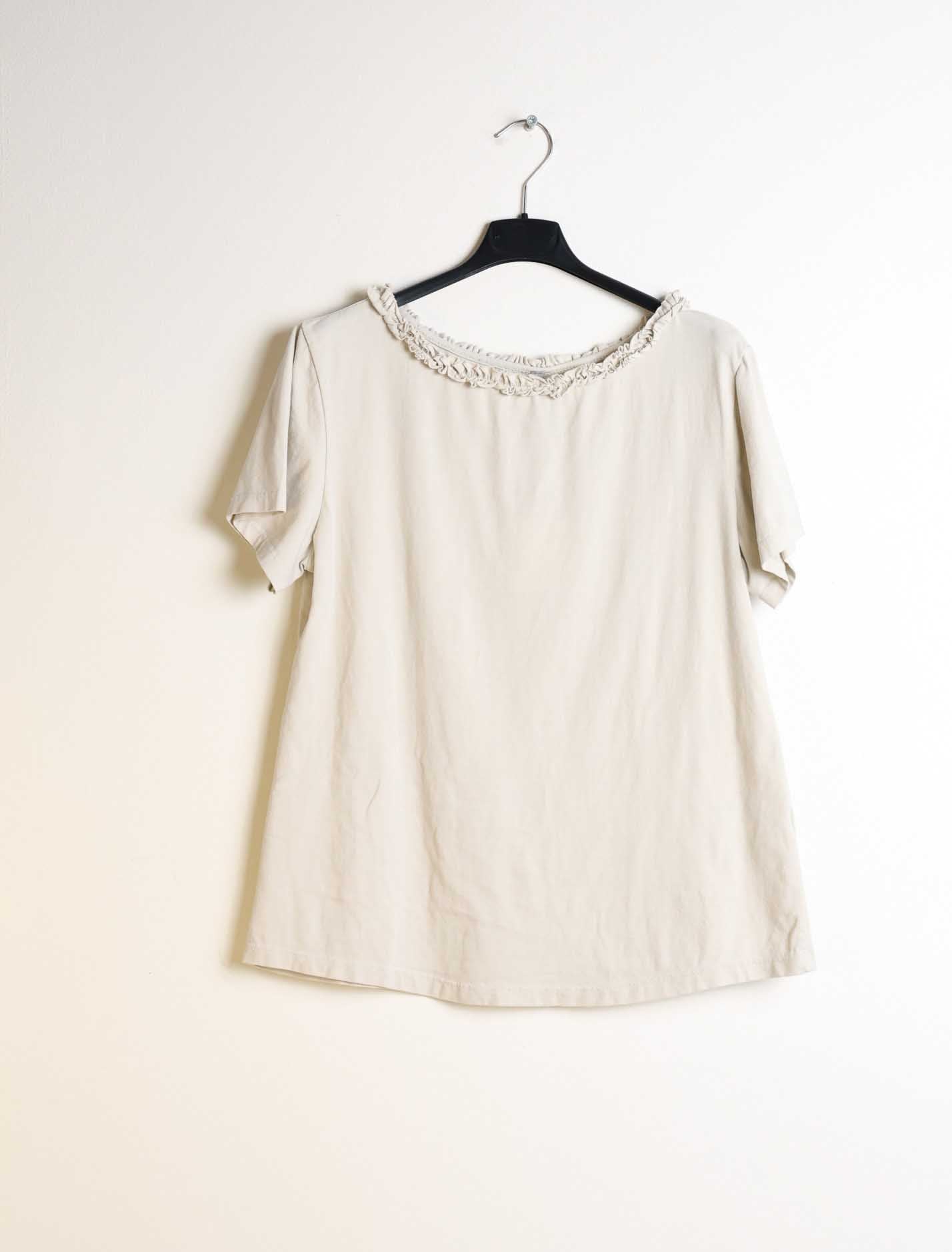 T shirt con rouches