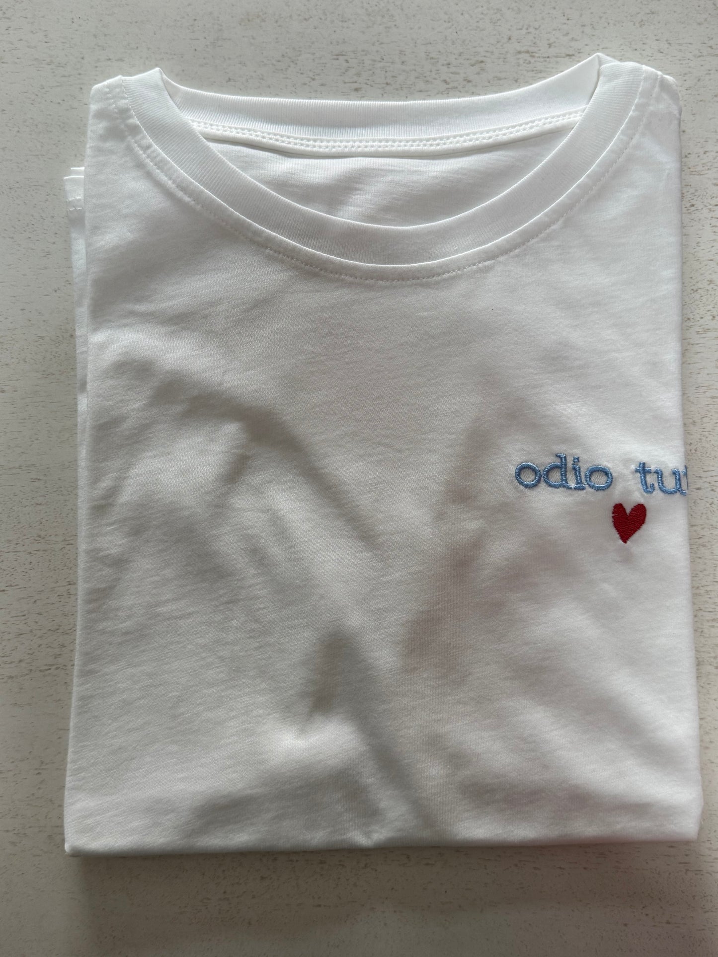 T shirt “Odio tutti”
