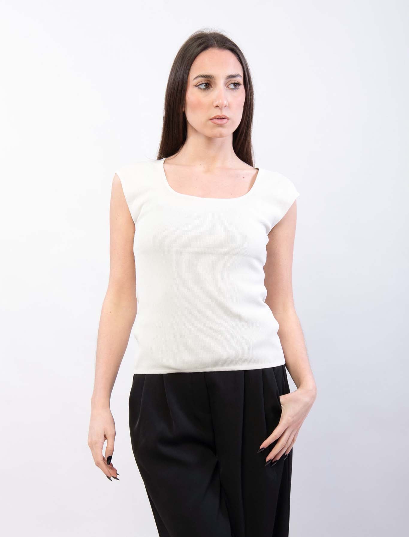 Top scollo madonna