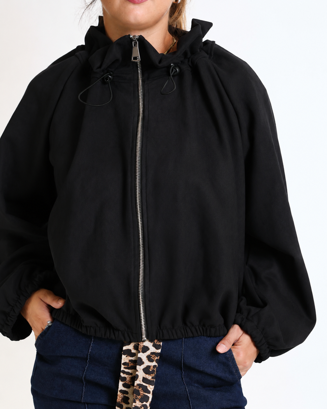 Bomber scamosciato con arriccio