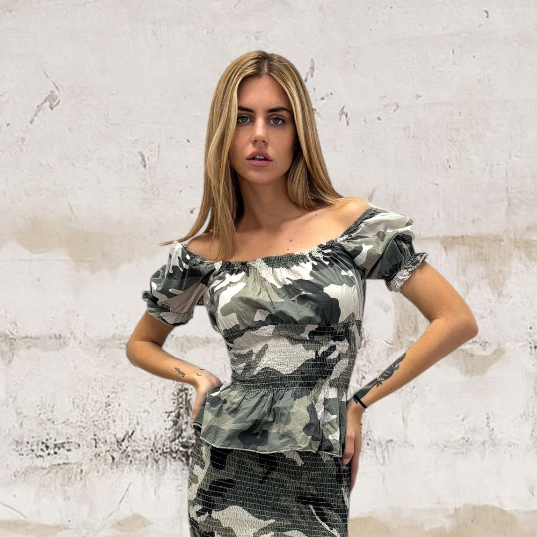 Blusa mimetica