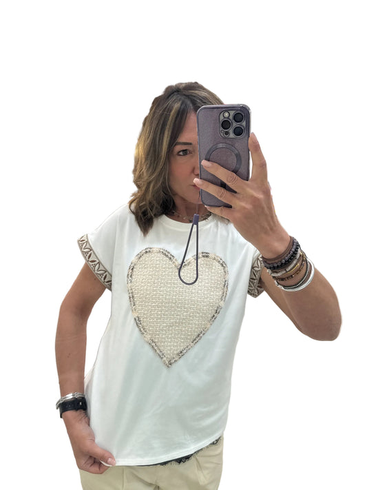 T shirt cuore ricamato