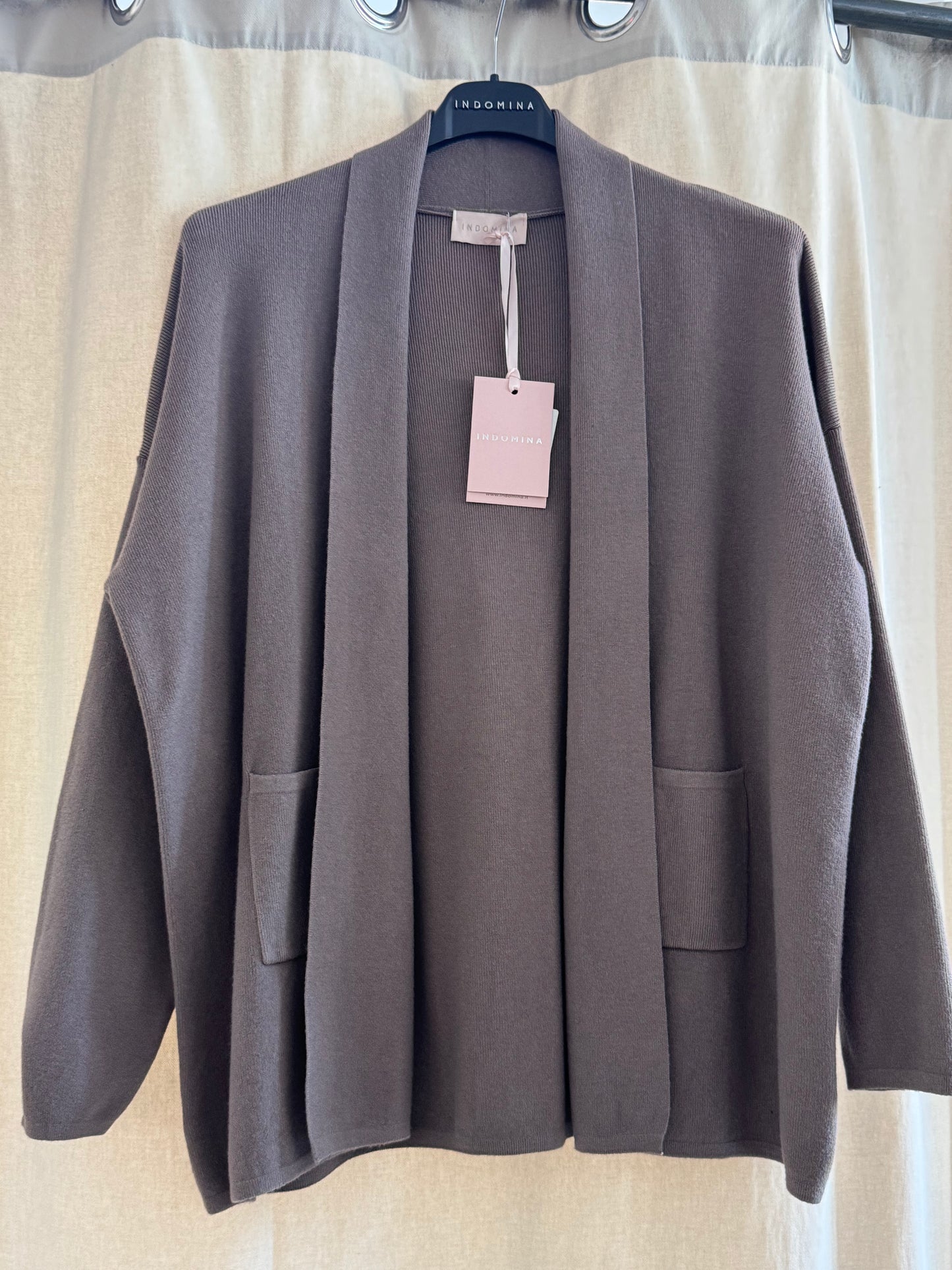 Cardigan sciallato