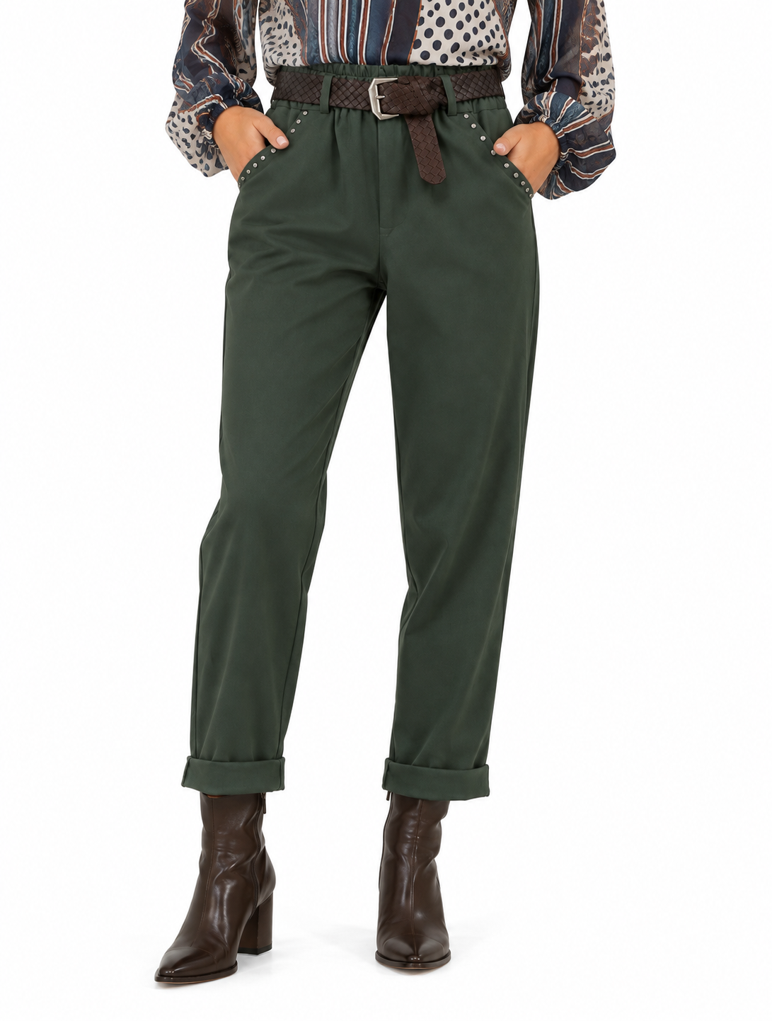Pantalone con borchie
